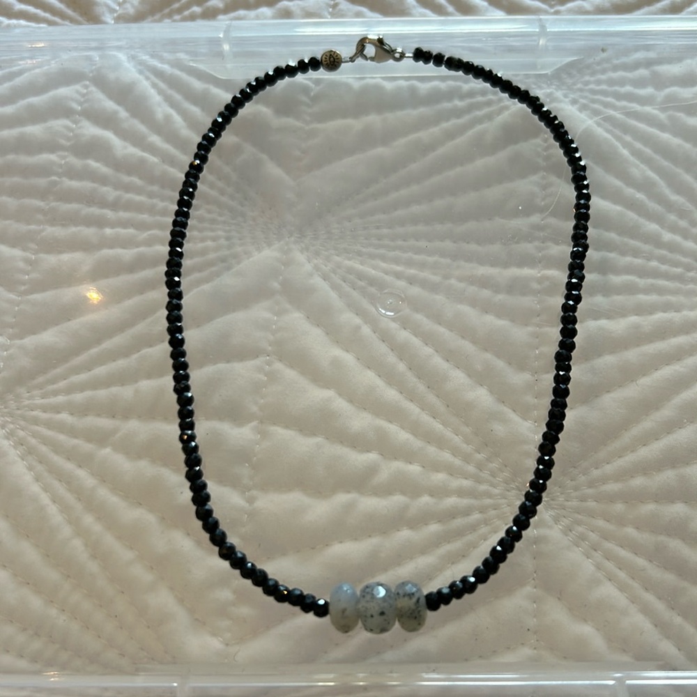 Black spinnel beaded necklace